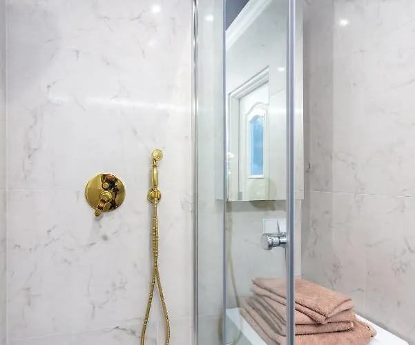 Riverside Targ Rybny Gdańsk